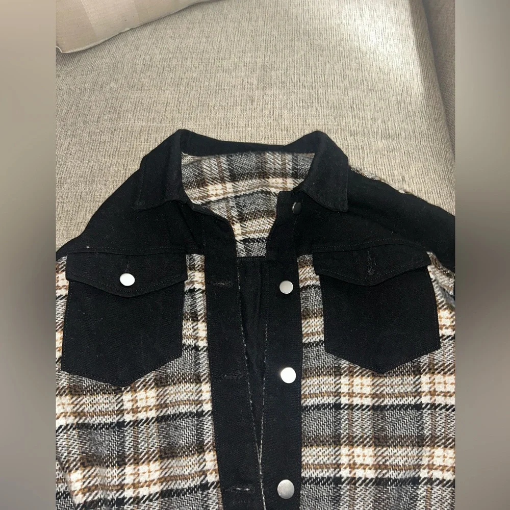 Plaid Button-Up Shacket with Black Sleeves - Picture 2 of 7